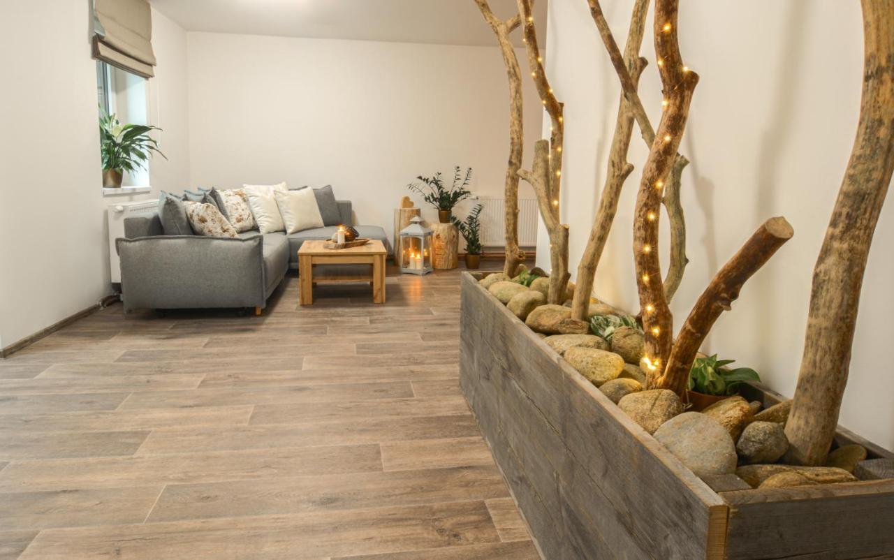 Prosecne Apartmany Victory Residence מראה חיצוני תמונה