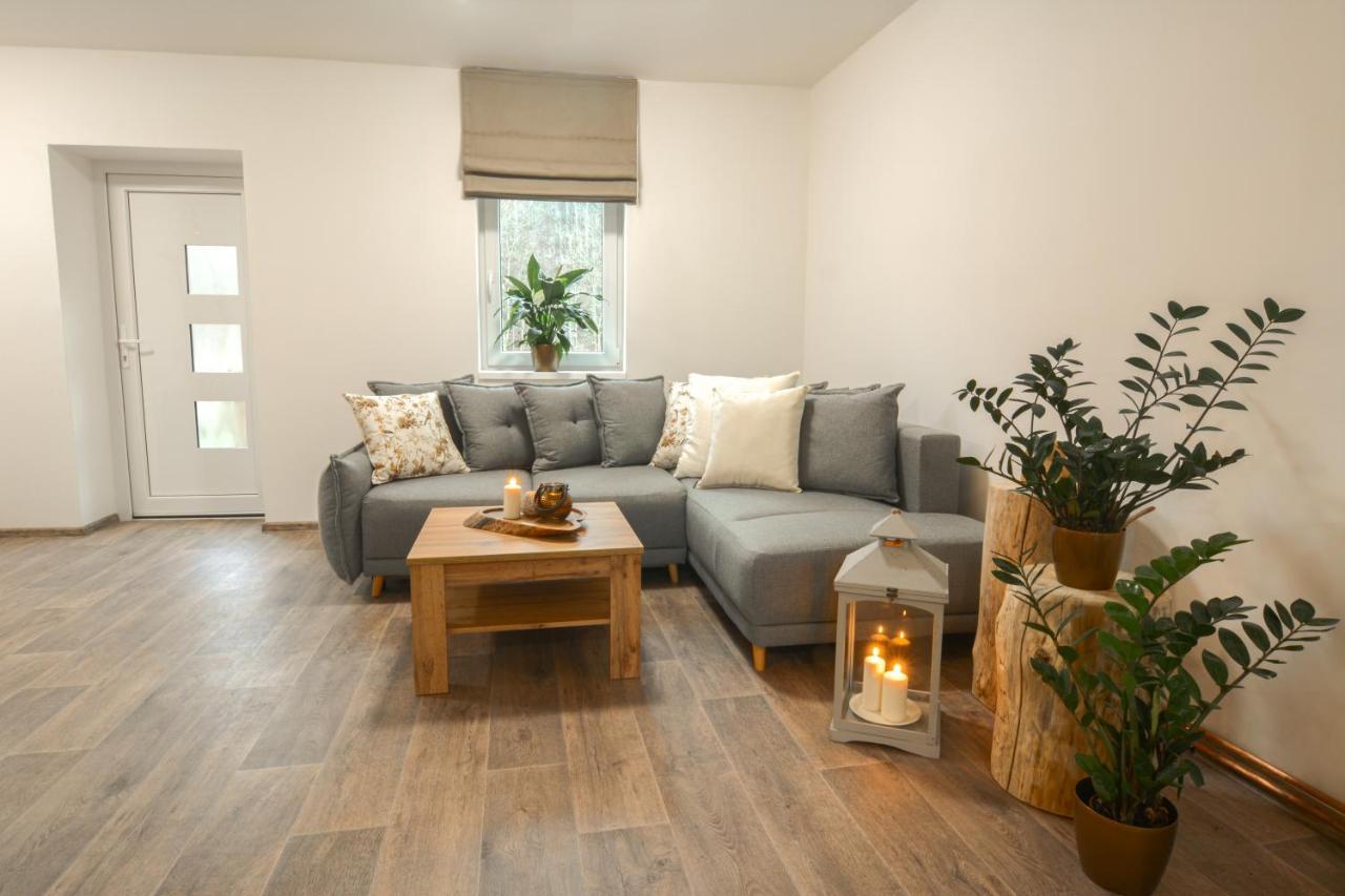 Prosecne Apartmany Victory Residence מראה חיצוני תמונה