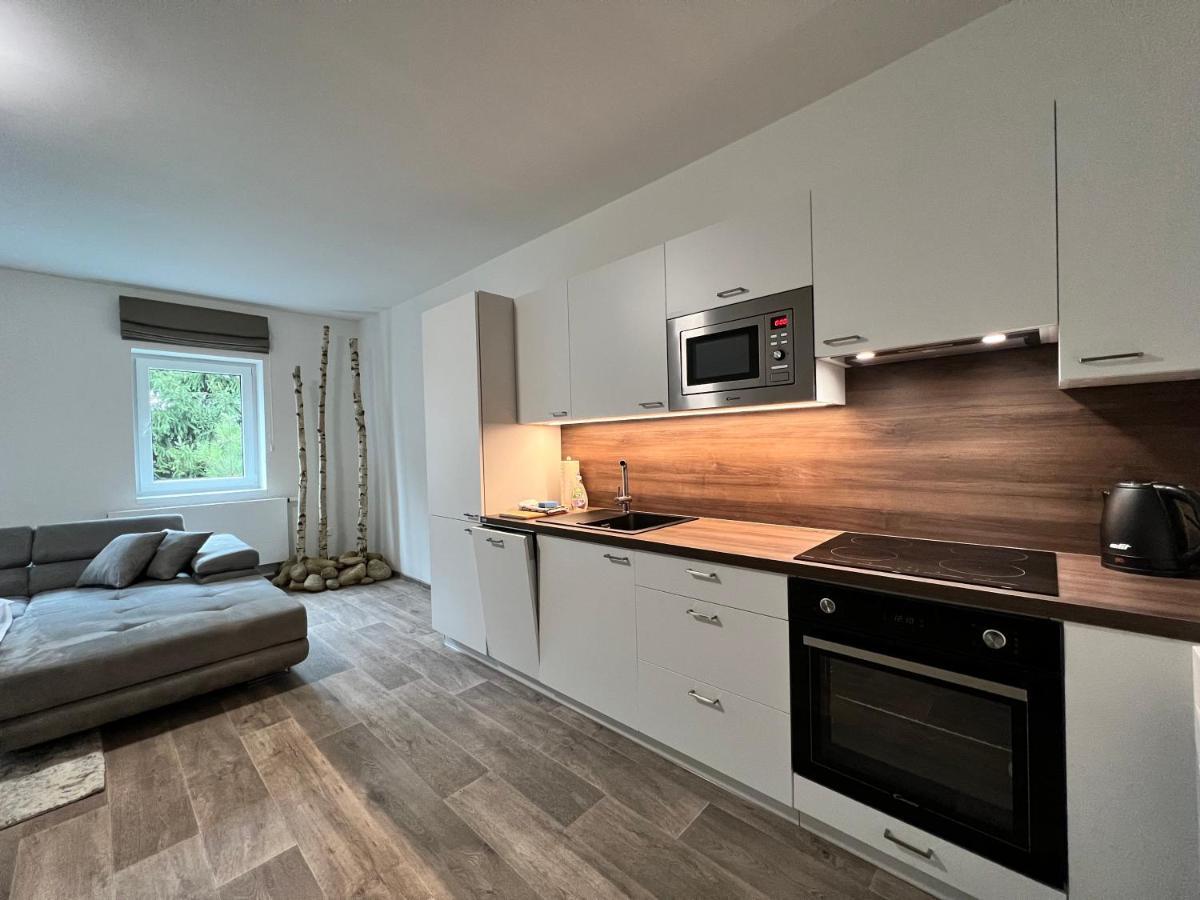 Prosecne Apartmany Victory Residence מראה חיצוני תמונה