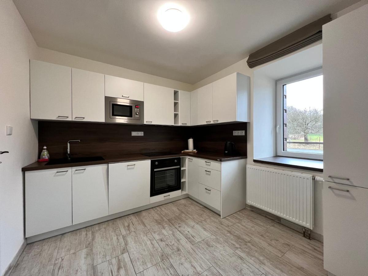 Prosecne Apartmany Victory Residence מראה חיצוני תמונה